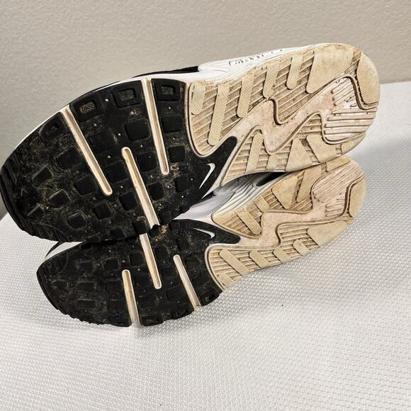 Nike Air‎ Max Excee Womens Size 10.5 Black White Shoes Sneakers Running - Picture 10 of 12